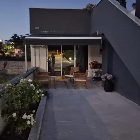 Lyra Apartment Zadar